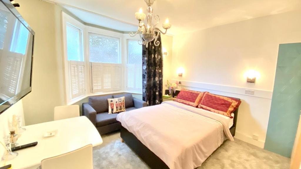 Modern And Cosy Studio Flat Londra Dış mekan fotoğraf